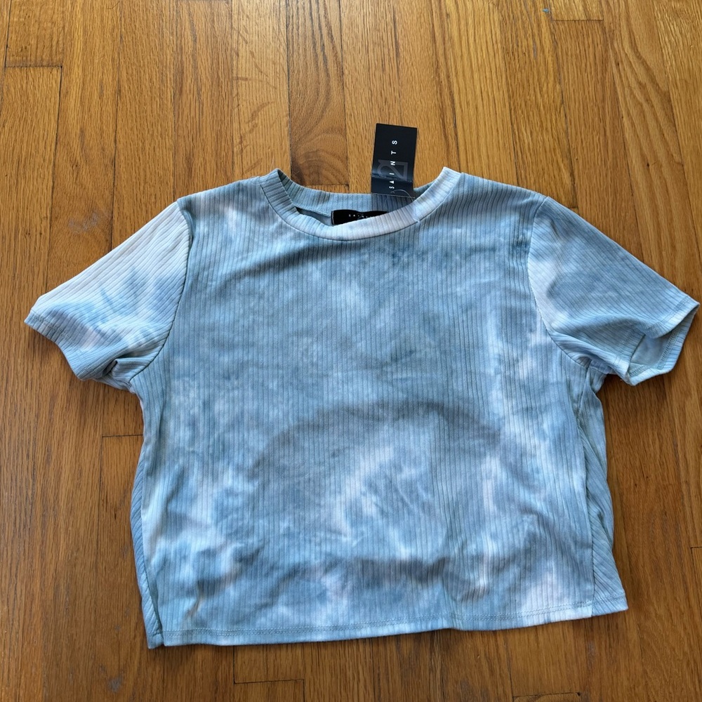 Juniors top
